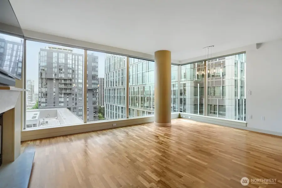 10650 NE 9th Place #1520, Bellevue, WA 98004 - #3