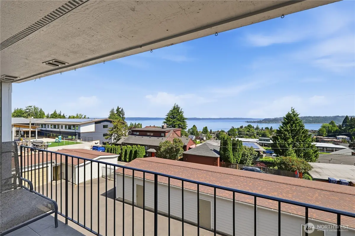 1115 N I Street #204, Tacoma, WA 98403 - #1