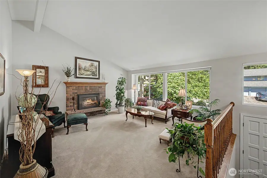19719 41st Avenue Ne, Lake Forest Park, WA 98155 - #2