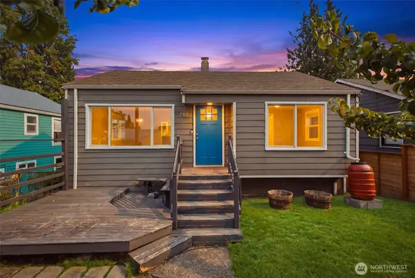 748 S Kenyon Street, Seattle, WA 98108