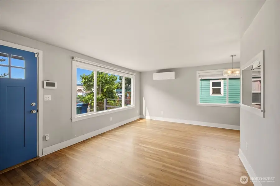 748 S Kenyon Street, Seattle, WA 98108 - #3