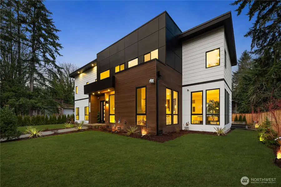 10416 130th Avenue Ne, Kirkland, WA 98033 - #3