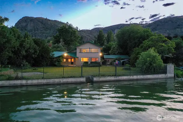 104 Westlake Road, Oroville, WA 98844