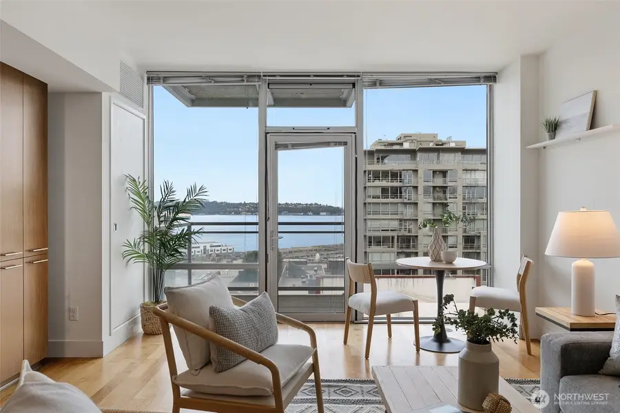 2911 2nd Avenue #811, Seattle, WA 98121 - #3