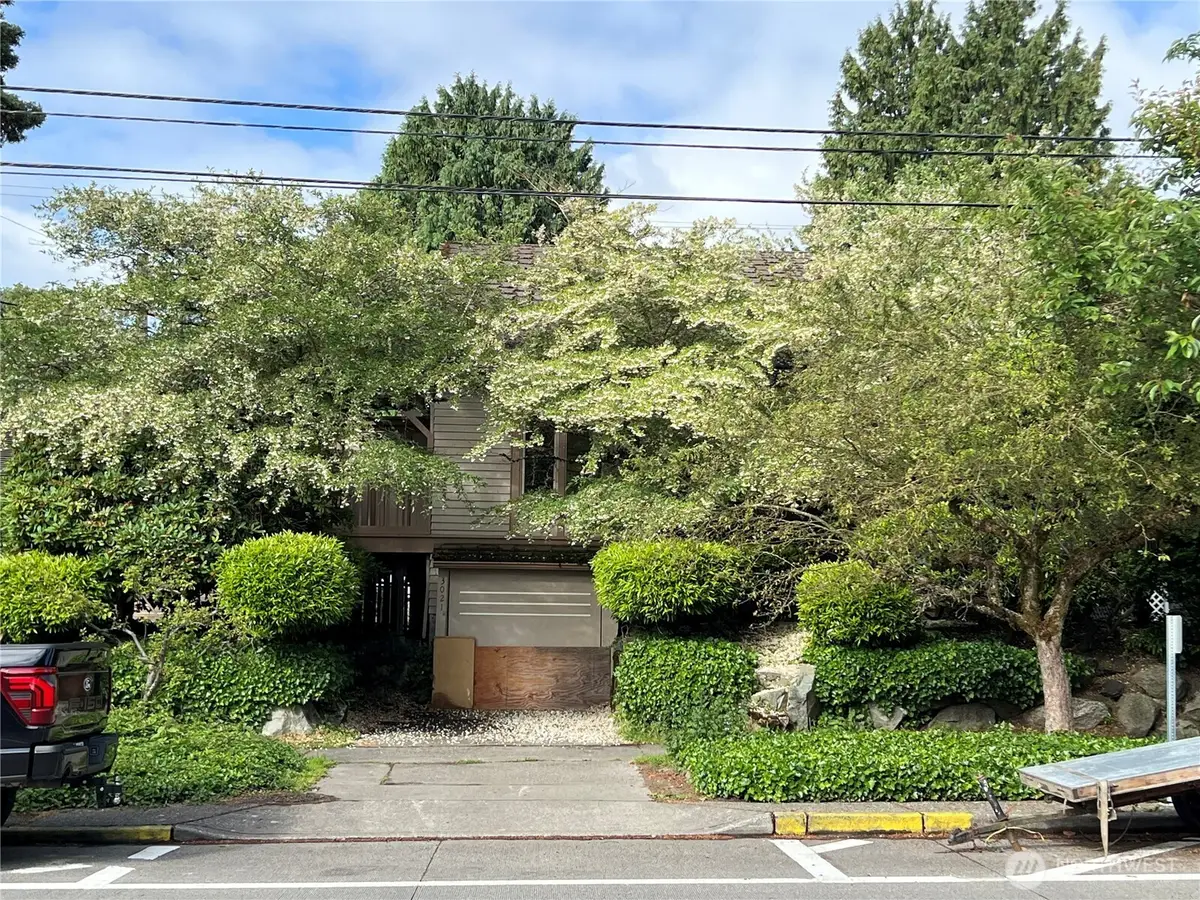 3021 Fuhrman Avenue E, Seattle, WA 98102 - #1