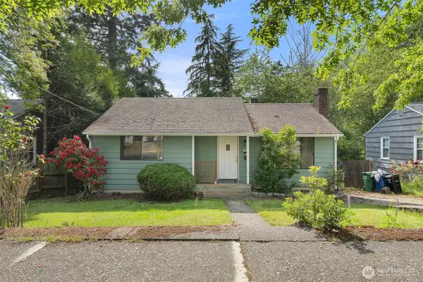 11419 Crestwood Drive S, Seattle, WA 98178