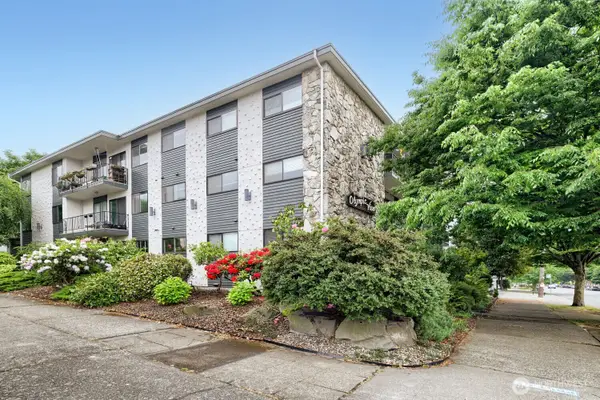 6110 24th Avenue Nw #203, Seattle, WA 98107