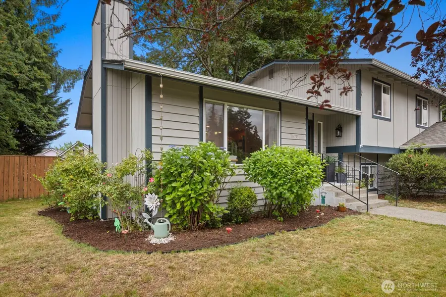 2626 Olympic Boulevard, Puyallup, WA 98374 - #3