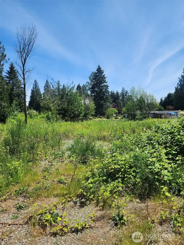376 47th Avenue S #5-8, Auburn, WA 98001