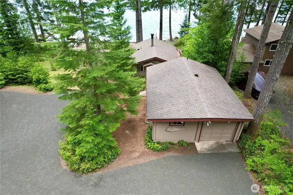71 N Potlatch Drive N, Hoodsport, WA 98548