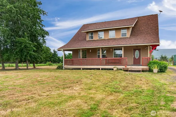 95 W Birnie Slough Road, Cathlamet, WA 98612