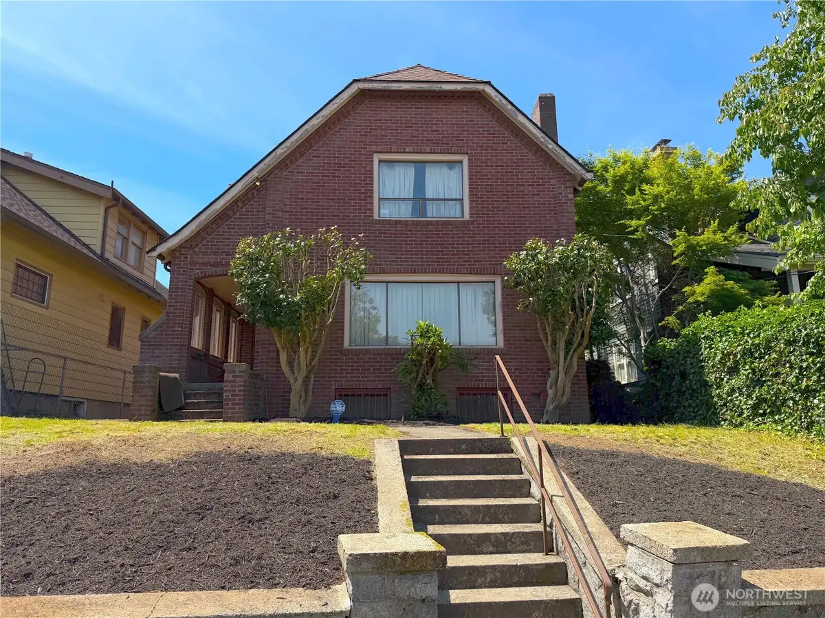 3045 19th Avenue S, Seattle, WA 98144 - #1