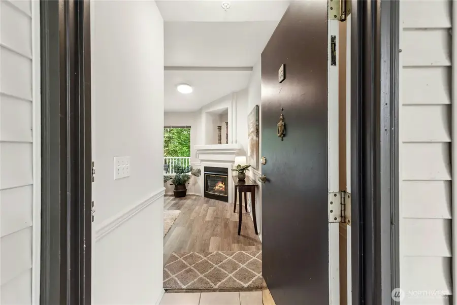25235 SE Klahanie Boulevard #E305, Sammamish, WA 98029 - #2