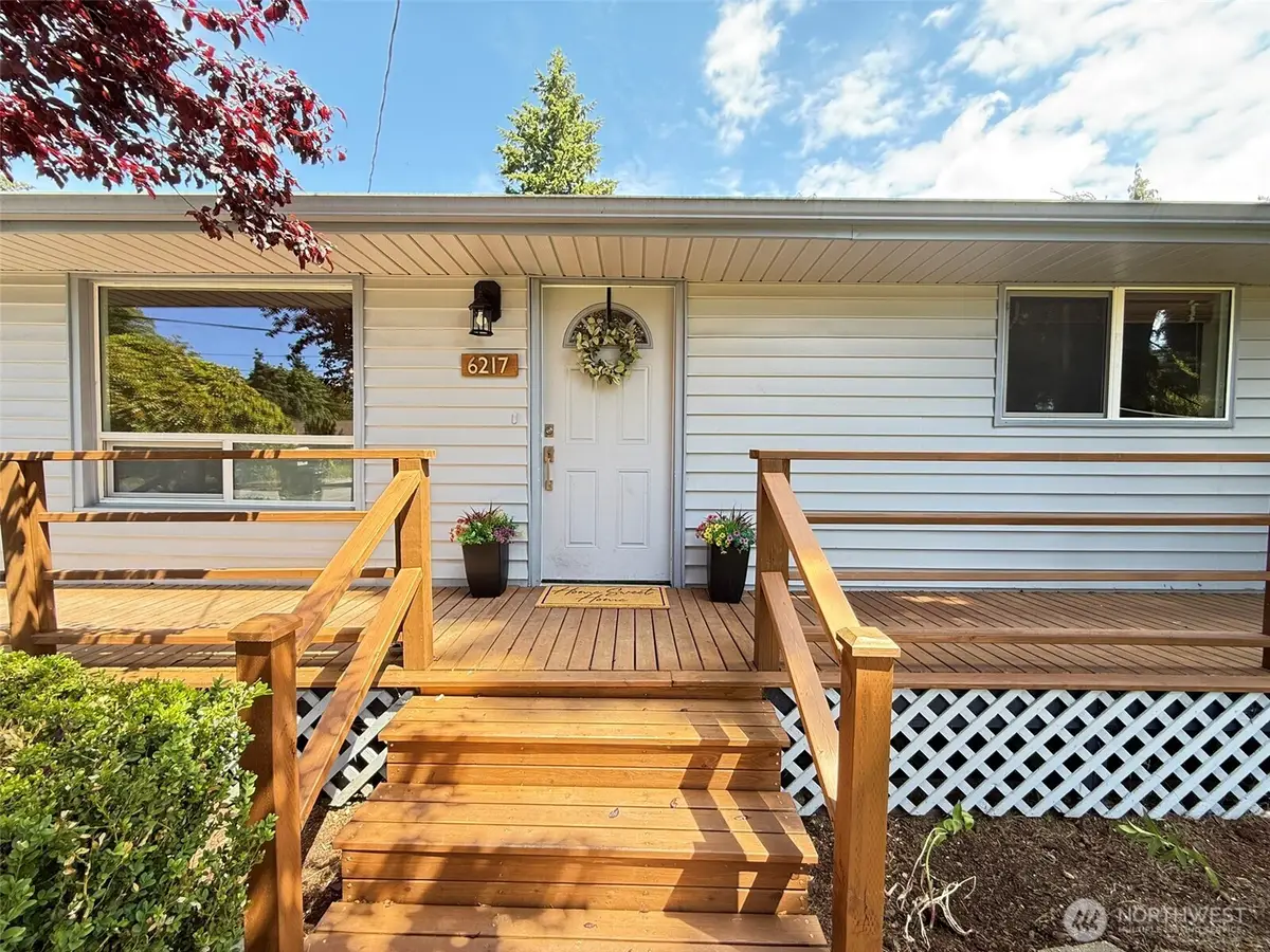 6217 W Beech Street, Everett, WA 98203 - #1