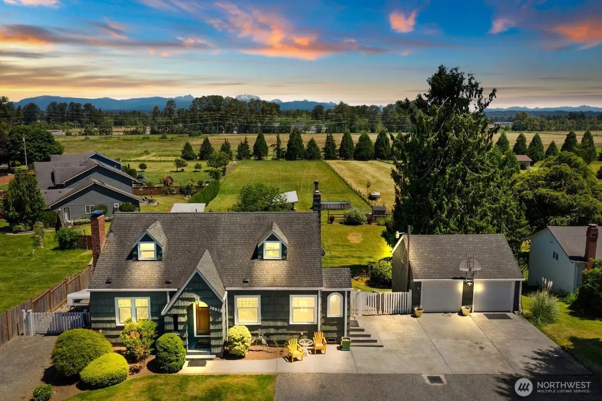 15909 19th Avenue Ne, Arlington, WA 98223 - #1