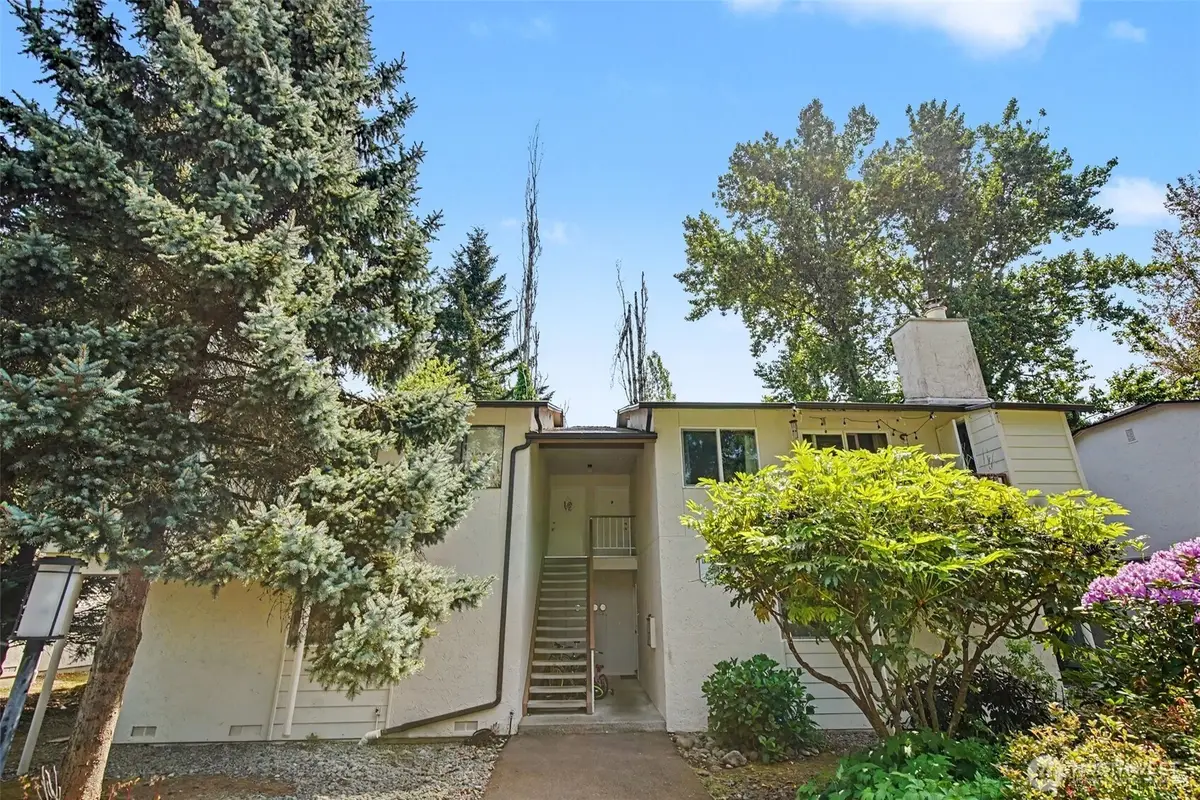 14148 74th Place Ne #A, Kirkland, WA 98034 - #1