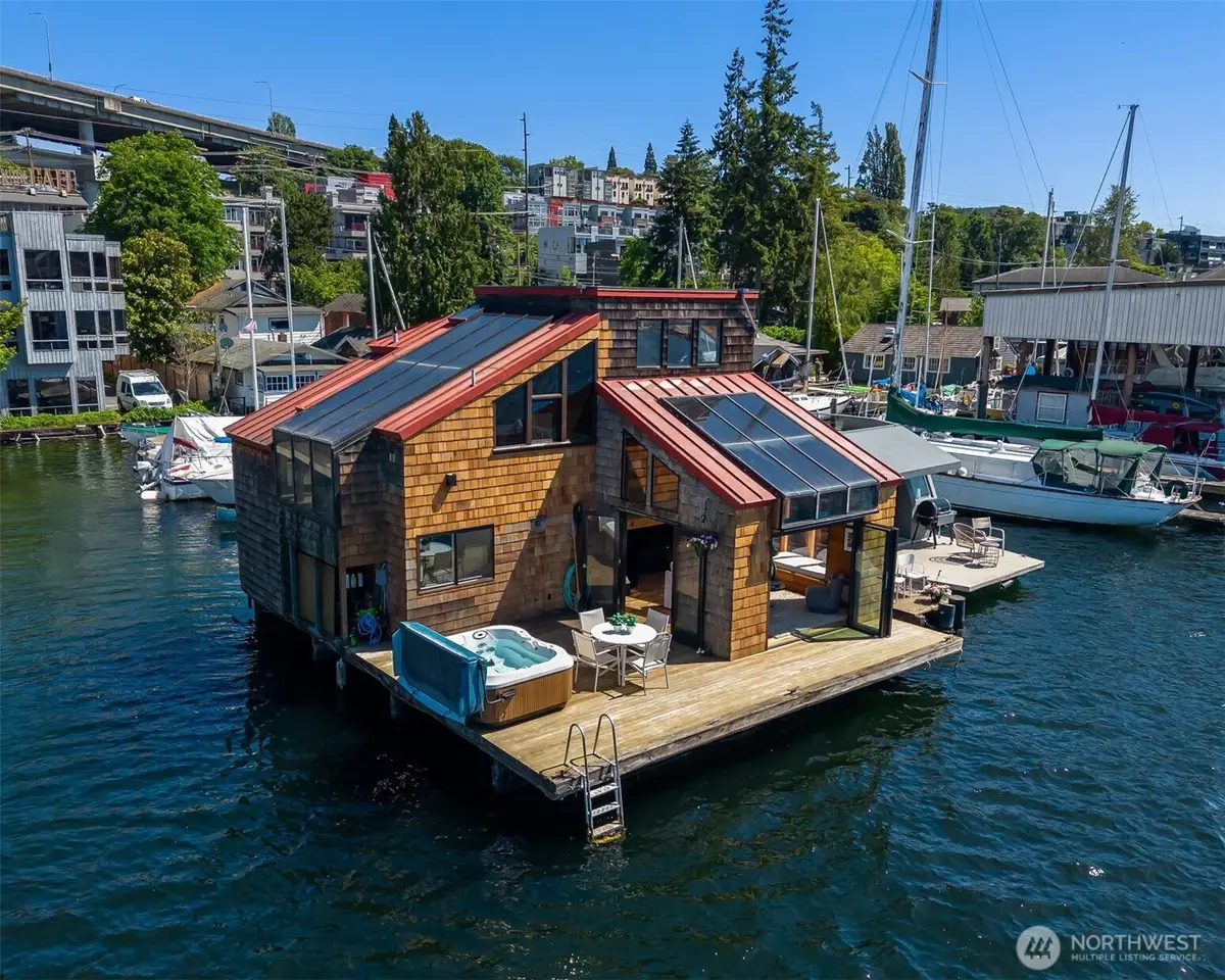 3123 Fairview Avenue E #2, Seattle, WA 98102 - #1