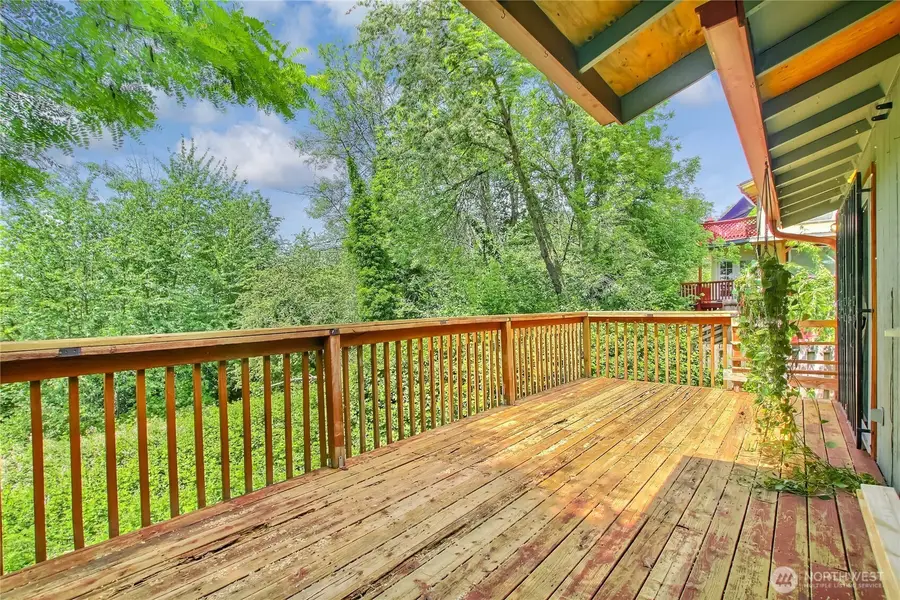 707 Alvord Avenue N, Kent, WA 98031 - #3