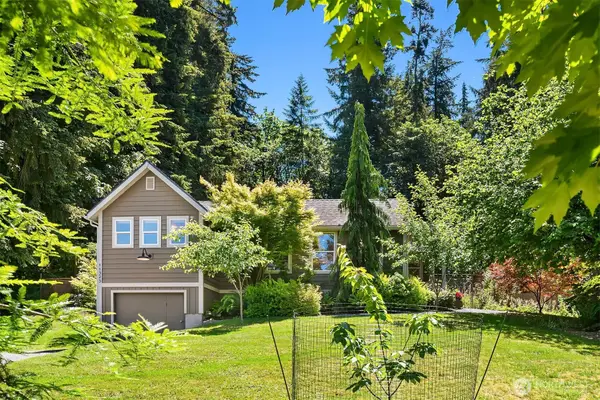 11323 E Riverside Drive, Bothell, WA 98011