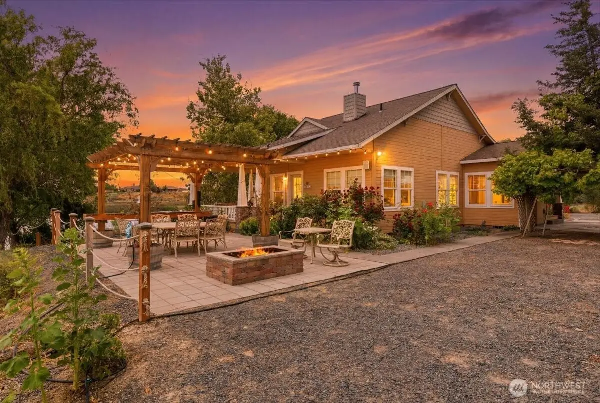 3481 Valley Road, Moses Lake, WA 98837 - #1