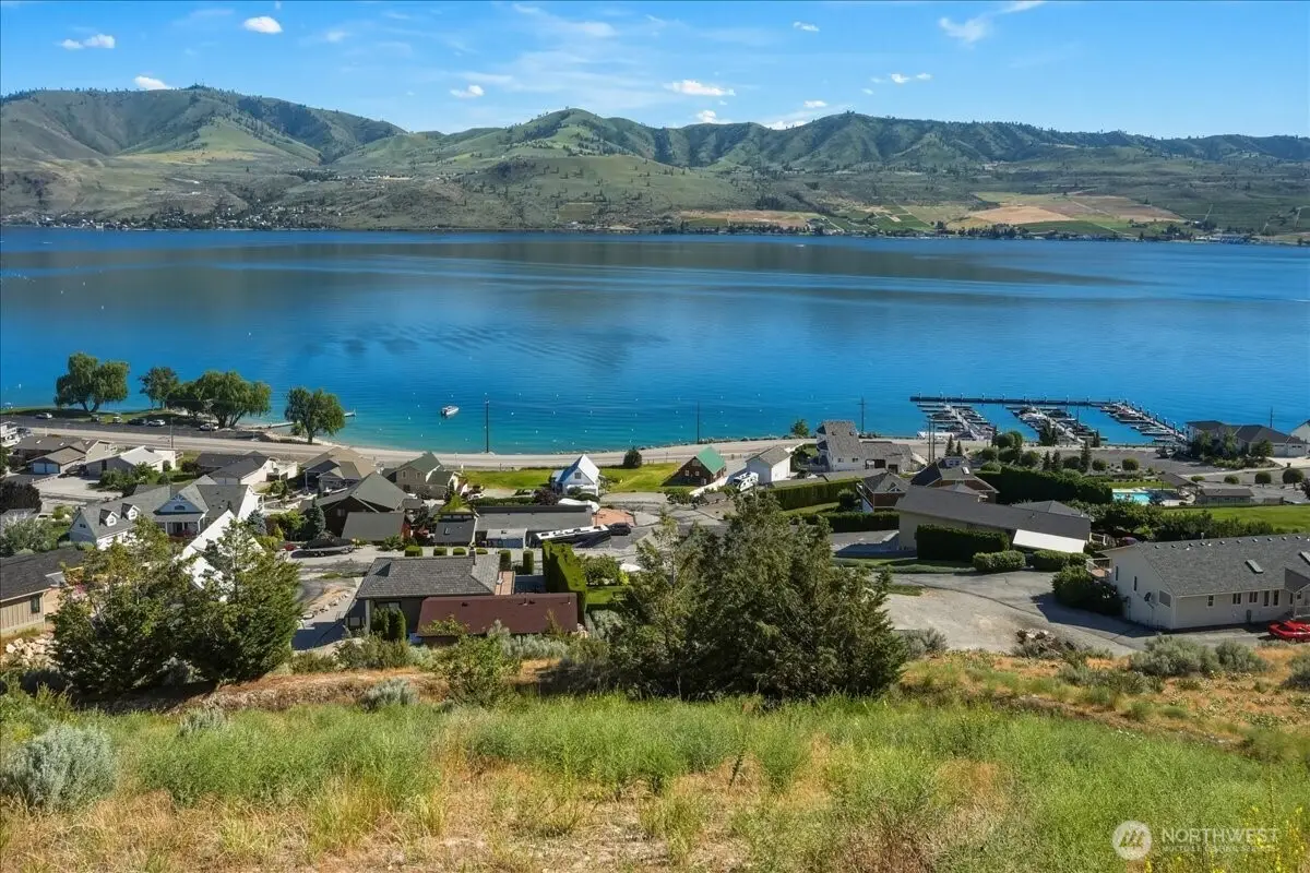 128 Crystal Crest Drive #113, Chelan, WA 98816 - #1
