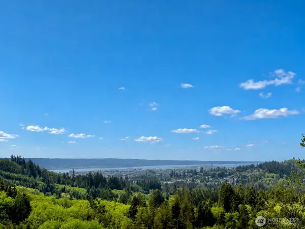 50 E Wishkah Road #D, Aberdeen, WA 98520