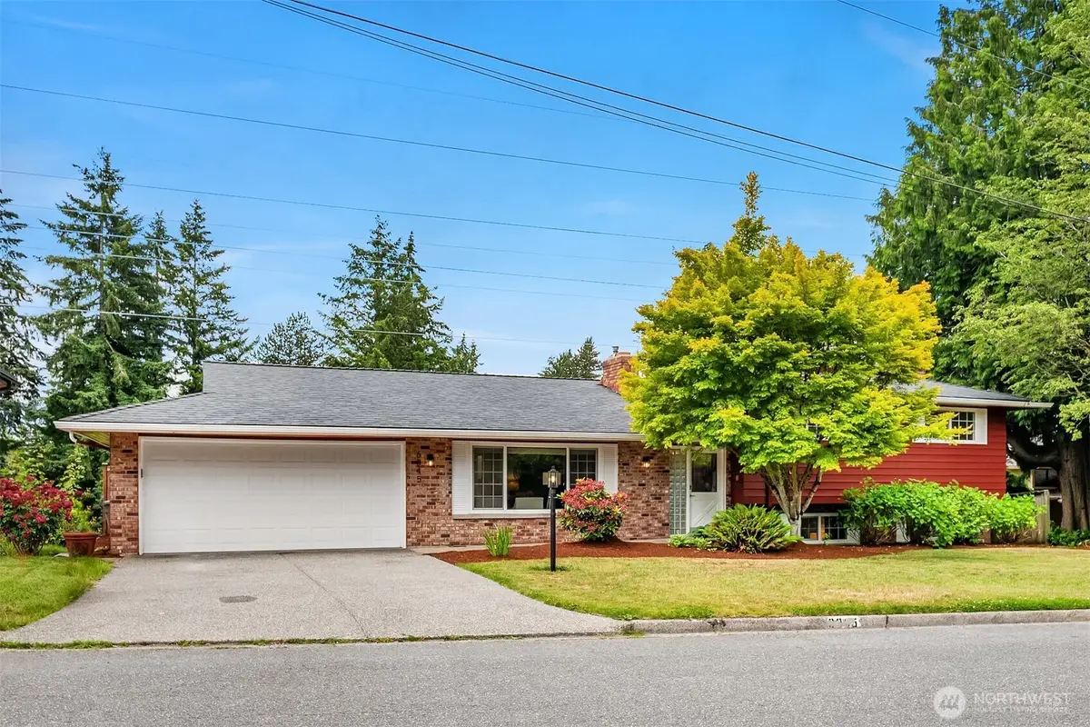 6045 129th Avenue Se, Bellevue, WA 98006 - #1