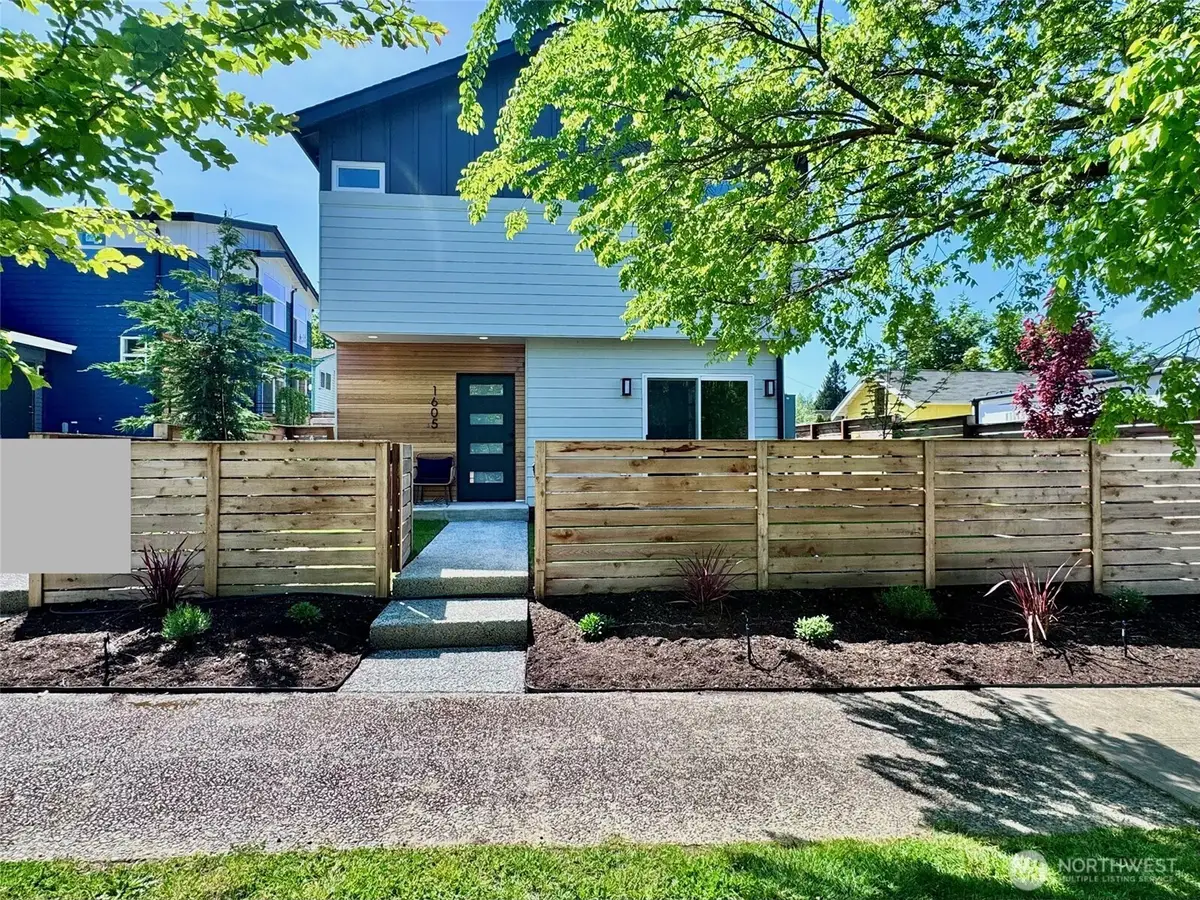 1605 SW Kenyon Street, Seattle, WA 98106 - #1