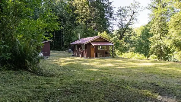 999 Dowans Creek Road, Forks, WA 98331