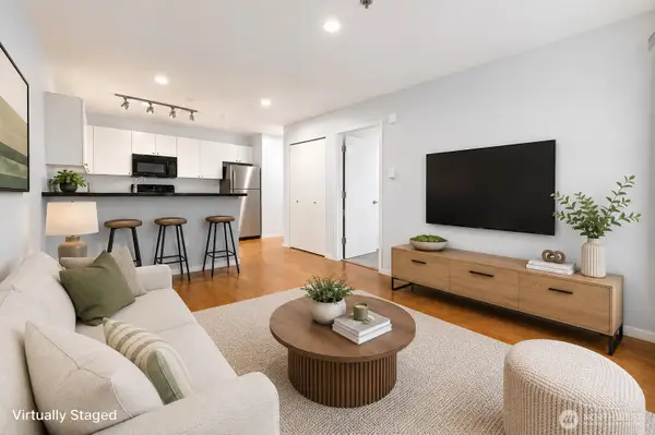 1323 Boren Avenue #206, Seattle, WA 98101