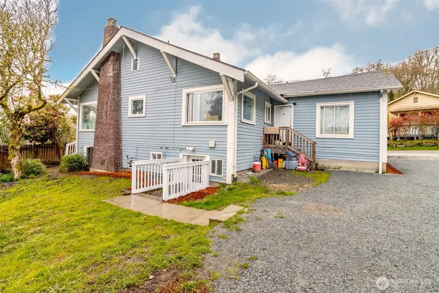 10033 Des Moines Memorial Drive S, Seattle, WA 98168 - #2