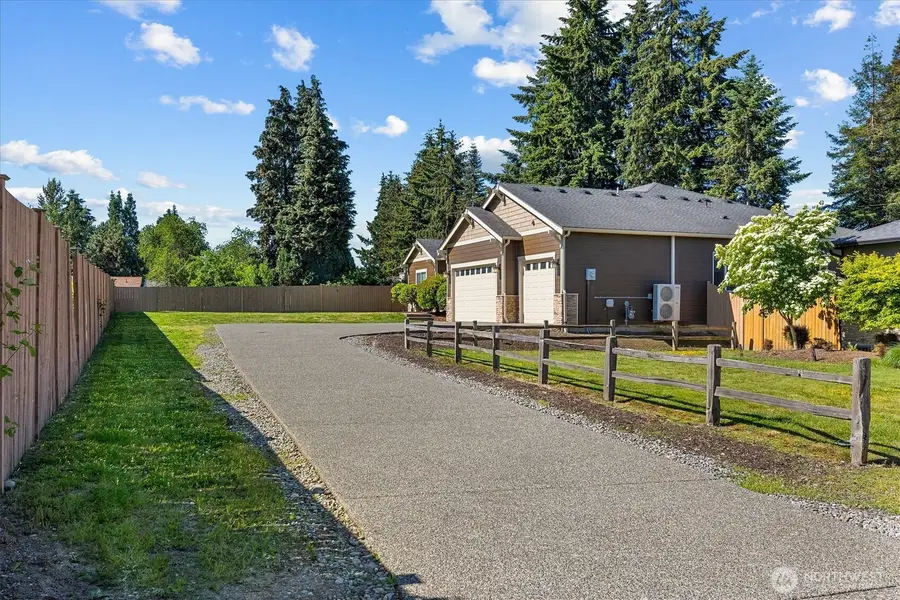 3210 14th Street Pl Sw, Puyallup, WA 98374 - #2