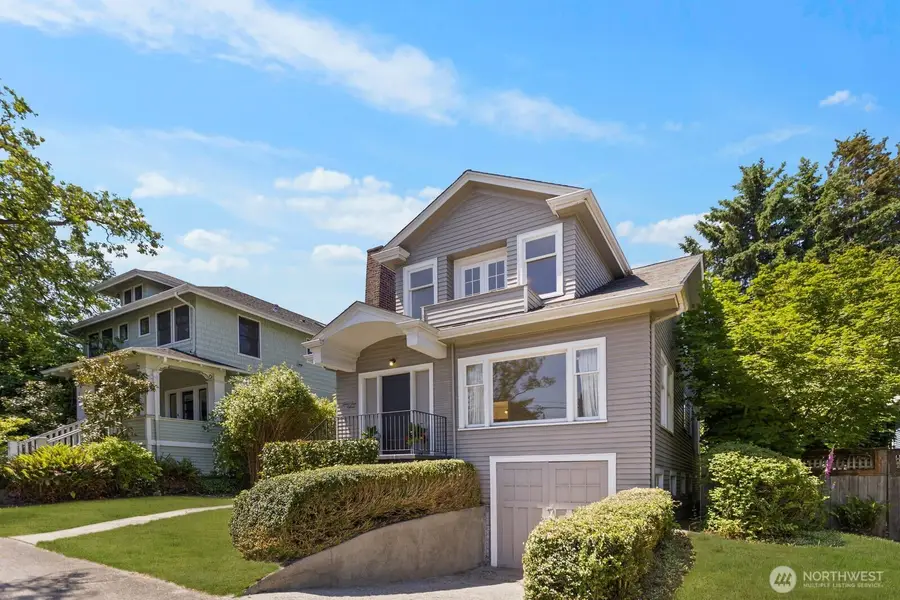 2415 Queen Anne Avenue N, Seattle, WA 98109 - #2