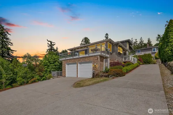 1133 8th Drive, Mukilteo, WA 98275