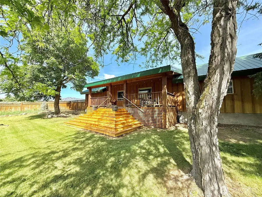 1879 Old Hwy 97, Malott, WA 98829 - #2