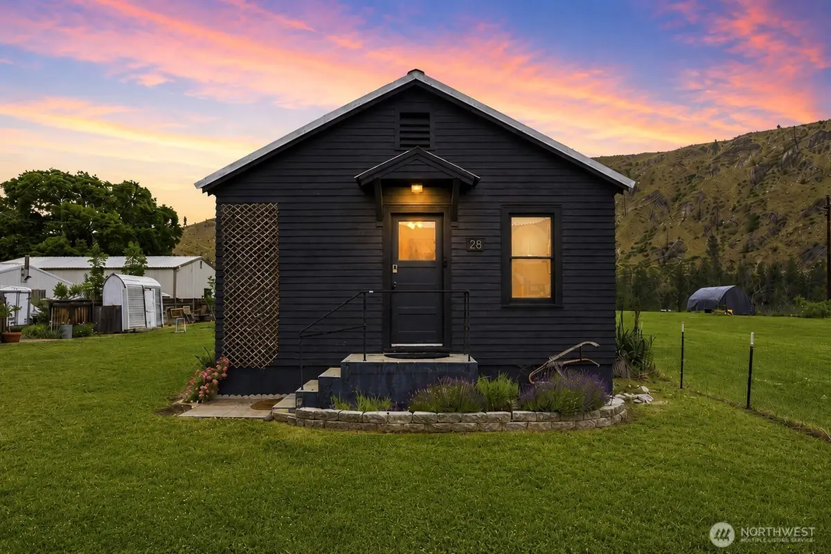 28 Main Street, Methow, WA 98834 - #1
