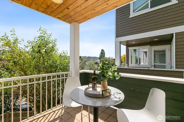 3607 22nd Avenue W #A, Seattle, WA 98199