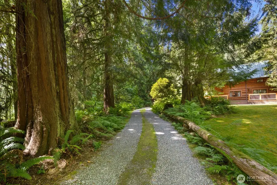 129 N Lake Roesiger Road, Snohomish, WA 98290 - #2