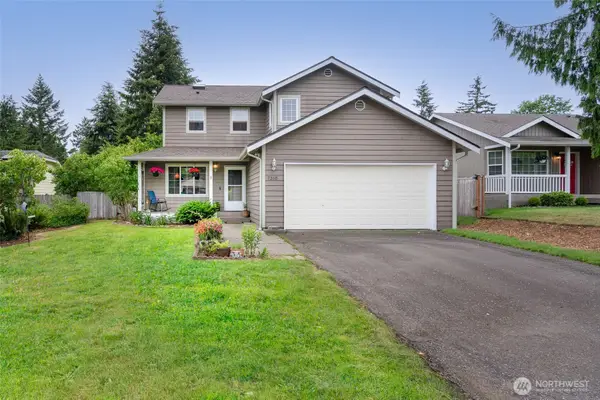 7318 E Raintree Lane, Port Orchard, WA 98366