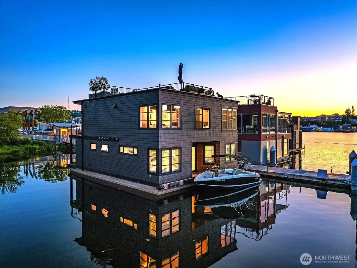 2821 Fairview Avenue E #5, Seattle, WA 98102 - #1