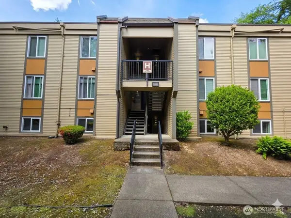 14605 34th Street Ne #h19, Bellevue, WA 98007
