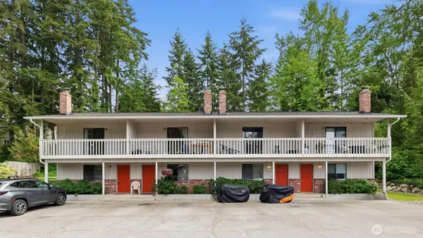 12813 109th Avenue Ct E, Puyallup, WA 98374