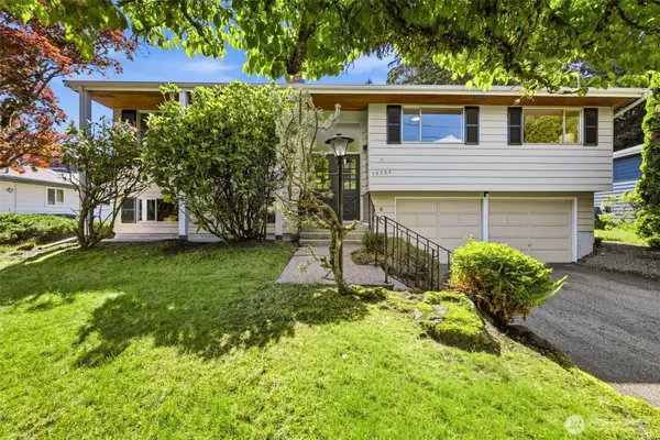19906 83rd Place W, Edmonds, WA 98026