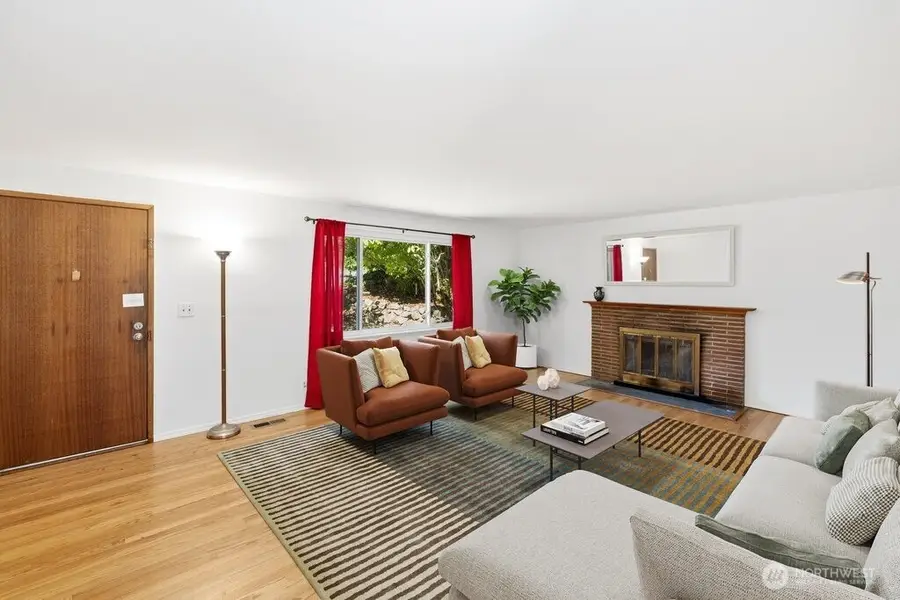 10312 Wallingford Avenue N, Seattle, WA 98133 - #3