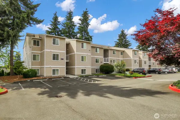 12415 NE 130th Court #H310, Kirkland, WA 98034