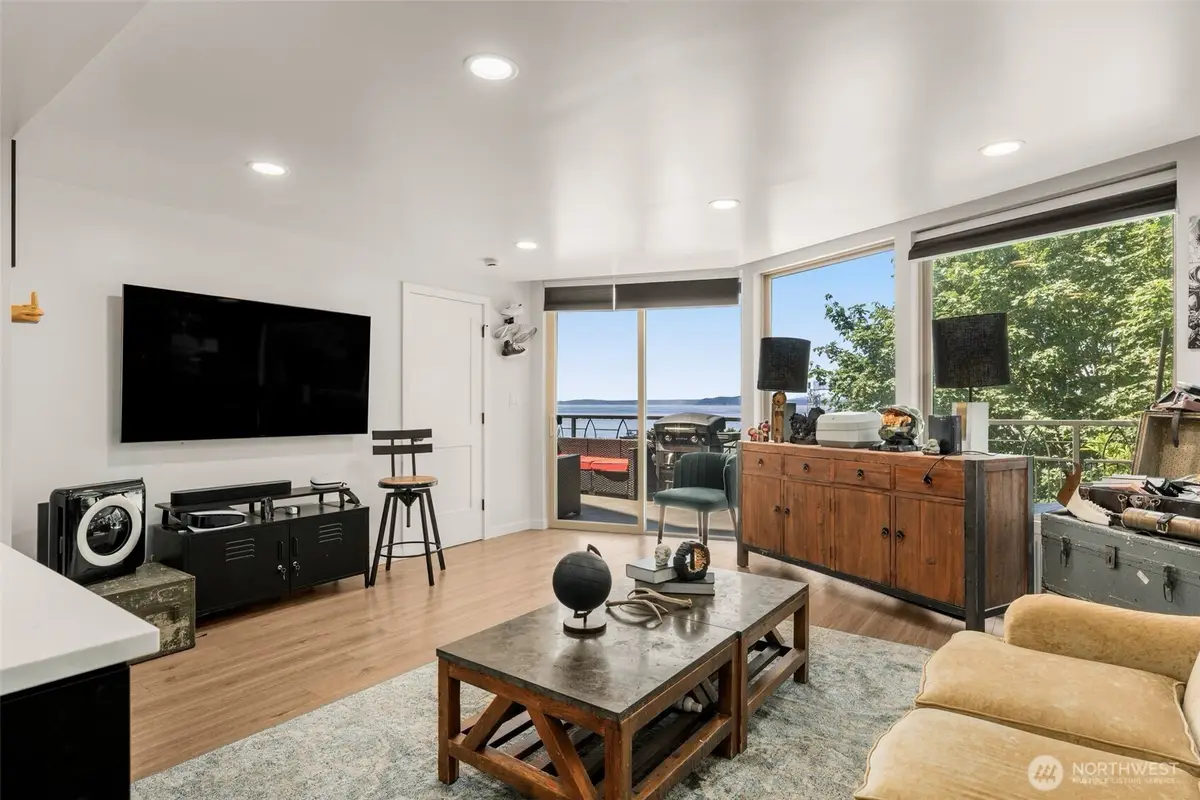 507 W Mercer St #401, Seattle, WA 98119 - #1