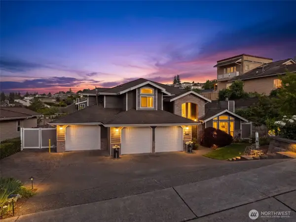 1860 Overview Drive Ne, Tacoma, WA 98422