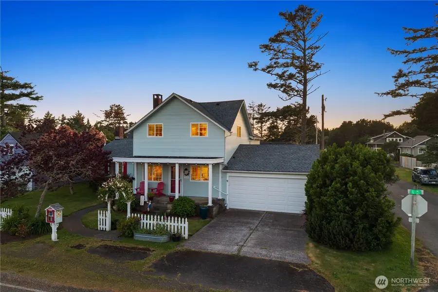 5015 L Place, Seaview, WA 98644 - #2