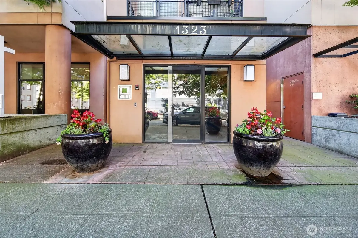 1323 Boren Avenue #412, Seattle, WA 98101 - #1
