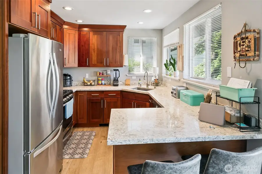 27917 10th Avenue S, Des Moines, WA 98198 - #3